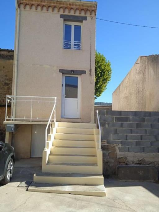 Maison Pour 2 A 4 Personnes Brassac-les-Mines Exterior photo